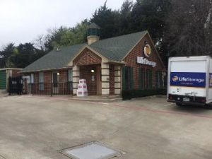 Photo of Life Storage - Grand Prairie