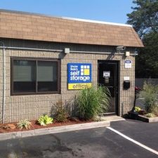 Photo of Uncle Bob's Self Storage - East Providence - Narragansett Park Drive