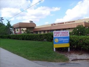 Photo of Fort Knox Self Storage - Pompano Beach - 3111 SW 14th Ct
