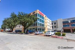 Photo of CubeSmart Self Storage - Dallas - 6831 West Northwest Highway