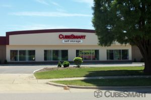 Photo of CubeSmart Self Storage - Glenview - 1775 Chestnut Avenue