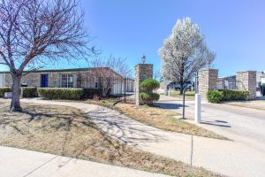 Photo of Simply Self Storage - Tulsa, OK - Peoria Ave