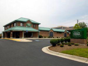 Photo of Extra Space Storage - Herndon - Spring St