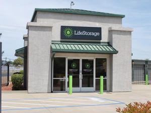 Photo of Life Storage - Sacramento - El Camino Avenue
