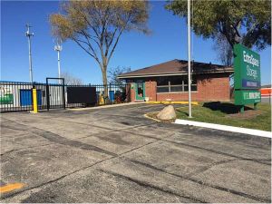 Photo of Extra Space Storage - Mundelein - S Lake St