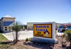 Photo of Another Closet - Bandera by Move It Self Storage