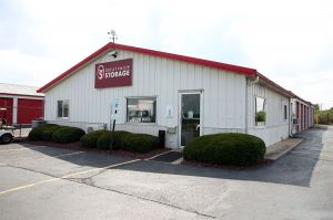 Photo of Great Value Storage - Mason