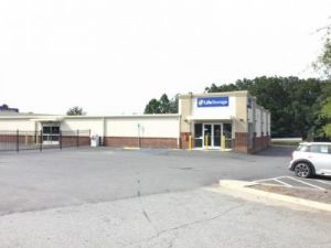 Photo of Life Storage - Cumming - 2016 Atlanta Highway