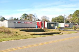 Photo of Red Dot Storage - Leroy Stevens Road