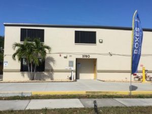 Photo of Life Storage - Fort Myers - Central Avenue