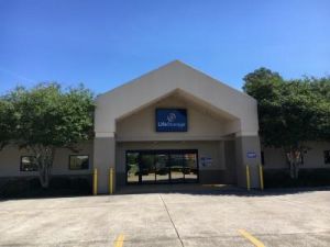 Photo of Life Storage - Lafayette - 2207 West Pinhook Road