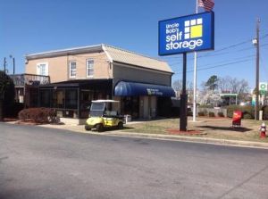 Photo of Uncle Bob's Self Storage - Columbia - Garners Ferry Rd