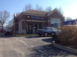 Photo of Life Storage - Florissant - Shackelford Road