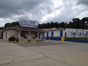 Photo of A-1 Self Storage - University Parkway