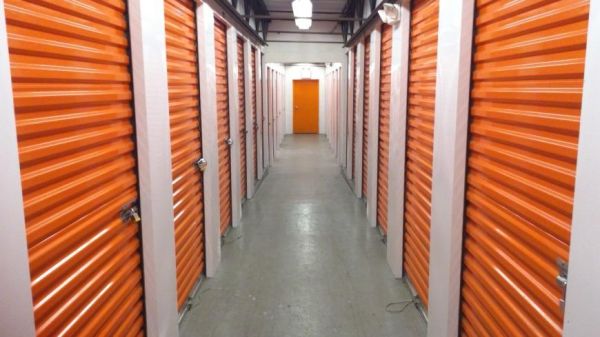 Life Storage - Elizabeth 480 Allen St Elizabeth, NJ - Photo 2