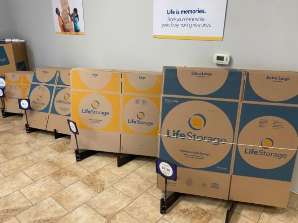 Life Storage - The Woodlands - Alden Bend Drive 7951 Alden Bend Drive The Woodlands, TX - Photo 3