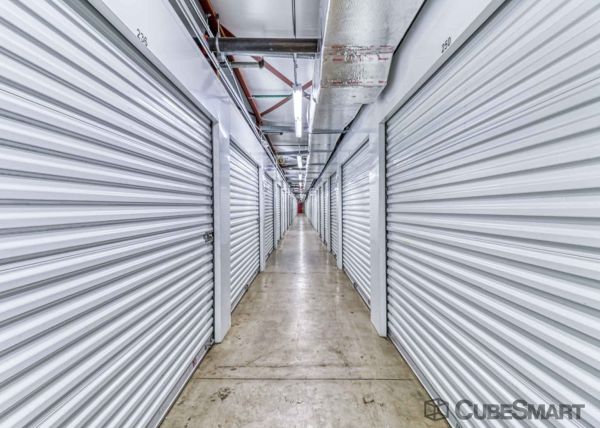 CubeSmart Self Storage - West Palm Beach - 5058 Forest Hill Blvd 5058 Forest Hill Blvd West Palm Beach, FL - Photo 4