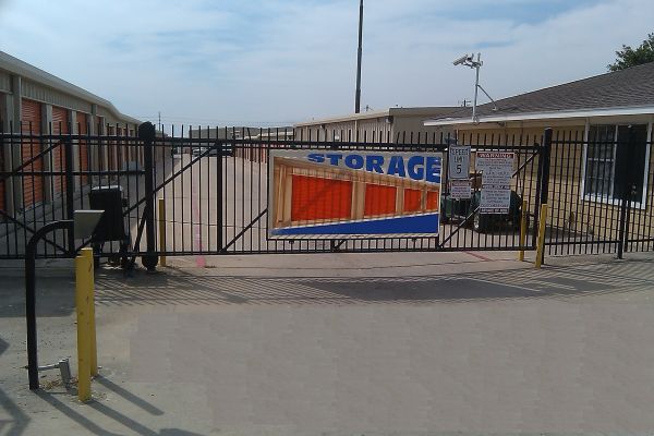Storage Town Usa Austin T Rates Selfstorage Com Storage Town Usa Austin13107 Dessau Rd Austin Tx Photo 2