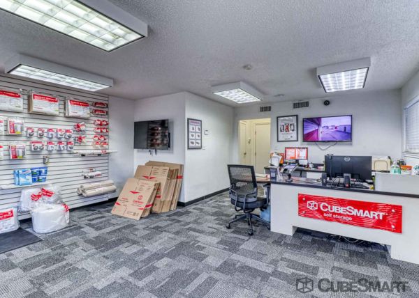 CubeSmart Self Storage - Dallas - 17613 Coit Rd 17613 Coit Rd Dallas, TX - Photo 5
