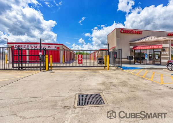 Photo of CubeSmart Self Storage - Pearland - 8206 Broadway Street