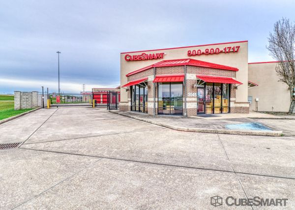 Photo of CubeSmart Self Storage - Pearland - 3045 Business Center Drive