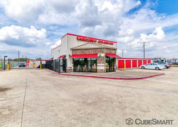 Photo of CubeSmart Self Storage - Kyle - 21400 Interstate 35