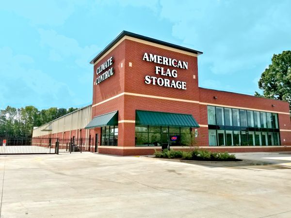 Photo of American Flag Self Storage - Guilford College Road