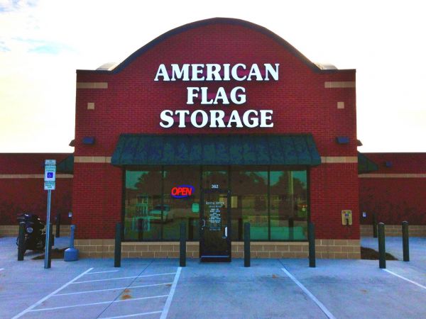 Photo of American Flag Self Storage - Reilly Road