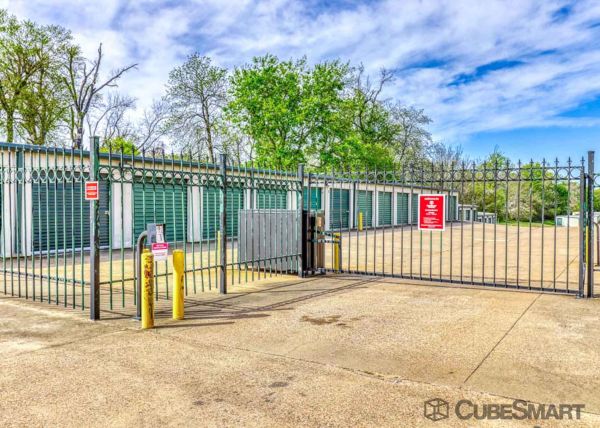 Photo of CubeSmart Self Storage - Tyler - 3016 W Gentry Pkwy