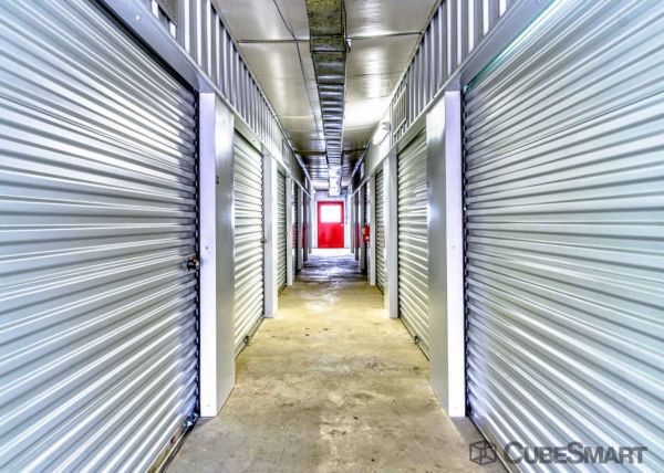 CubeSmart Self Storage - Shreveport 150 Dalton Street Shreveport, LA - Photo 3