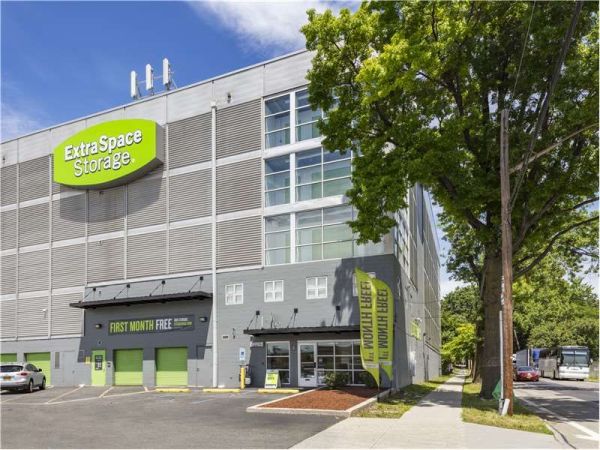 Photo of Extra Space Storage - 1042 - Bronx - Edson Av