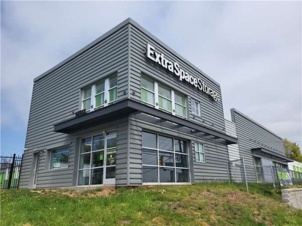 Photo of Extra Space Storage - 1115 - Edison - Oak Tree Rd