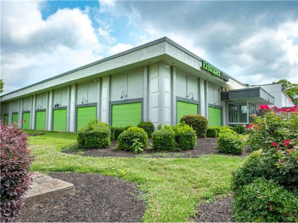 Photo of Extra Space Storage - 1304 - Atlanta - Cheshire Bridge Rd NE