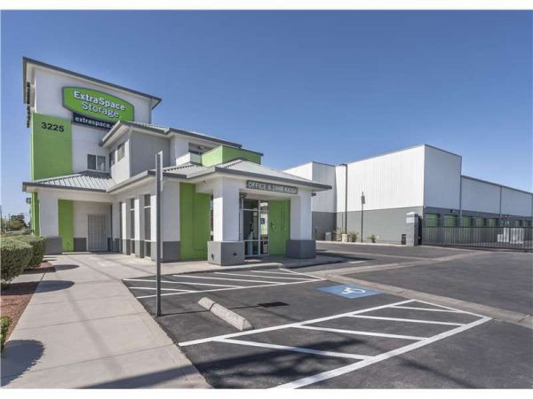 Photo of Extra Space Storage - 1465 - Las Vegas - Jones Blvd