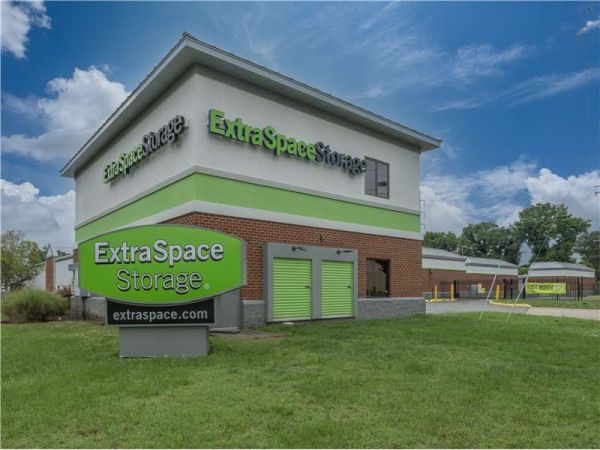 Photo of Extra Space Storage - 1577 - Norfolk - Naval Base Rd