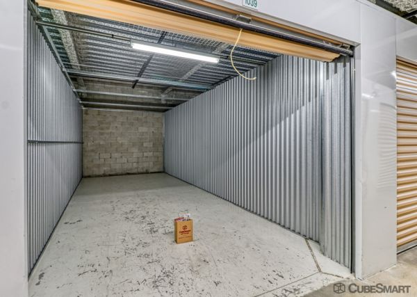 Photo of CubeSmart Self Storage - Chicago - 3402 N Kedzie Ave