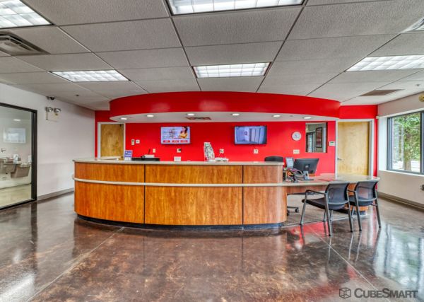 Photo of CubeSmart Self Storage - Chicago - 3402 N Kedzie Ave