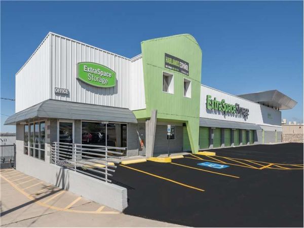Photo of Extra Space Storage - 1769 - El Paso - Desert Blvd