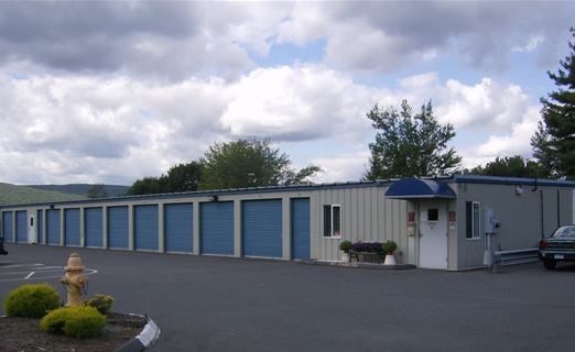 Ez Storage Compare Prices Selfstorage Ez Storage751 West Queen Street Southington Ct Photo 0