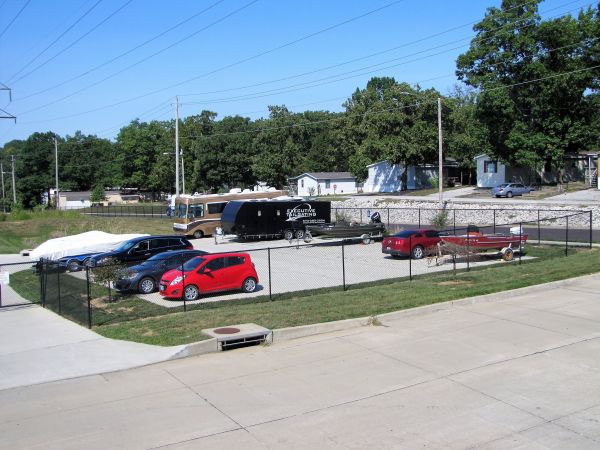 Columbia Storage Depot 1500 Creekwood Parkway Columbia, MO - Photo 5