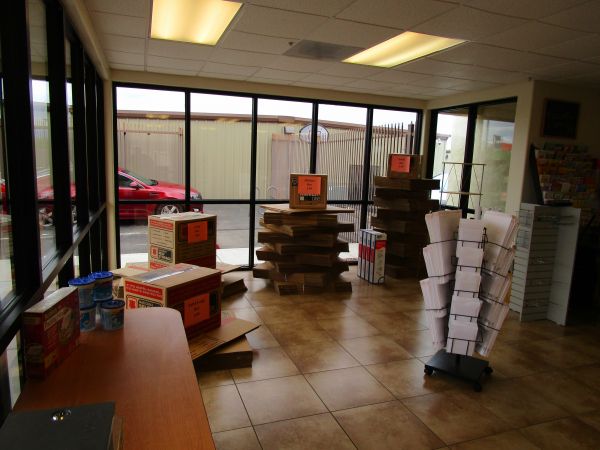 Rita Ranch Self Storage and U-Haul 7555 South Houghton Road Tucson, AZ - Photo 2