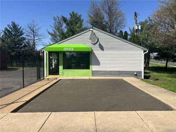 Photo of Extra Space Storage - 0112 - Chantilly - Centreville Rd