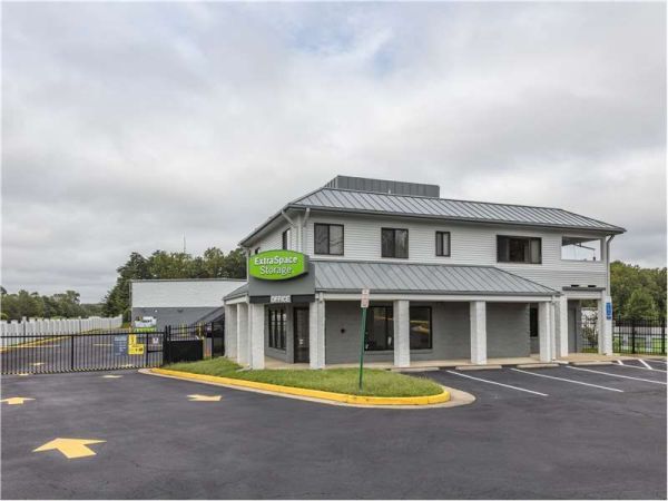 Photo of Extra Space Storage - 0707 - Burke - Freds Oak Rd