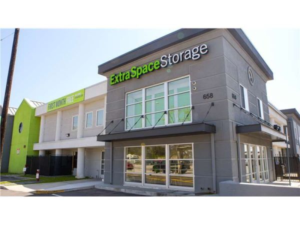 Photo of Extra Space Storage - 8011 - Venice - Venice Blvd