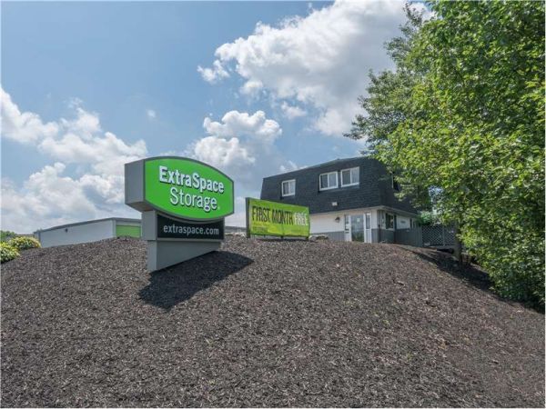 Photo of Extra Space Storage - 1046 - Kennedy Township - Kisow Dr