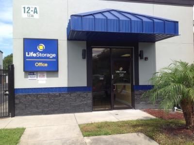 Life Storage - Winter Garden: Lowest Rates - SelfStorage.com Life Storage - Winter Garden: Lowest Rates - SelfStorage.com
