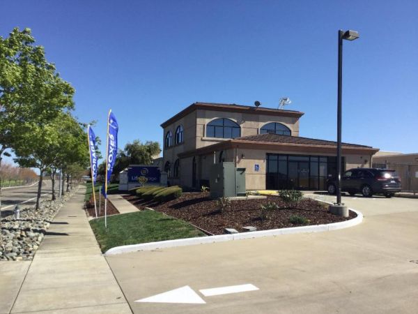 Photo of Life Storage - Sacramento - Bayou Way