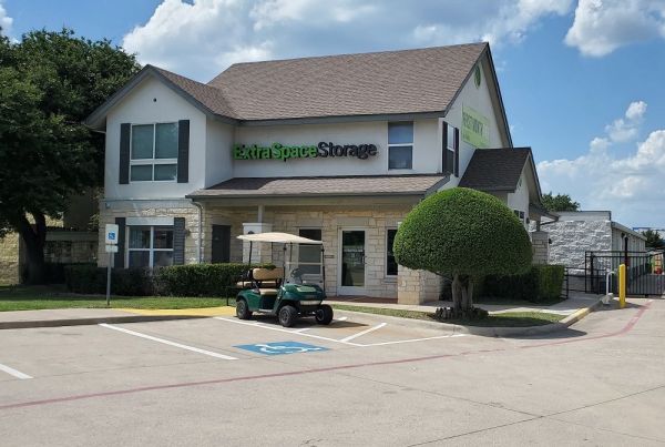 Photo of Extra Space Storage - 1551 - Fort Worth - White Settlement Rd