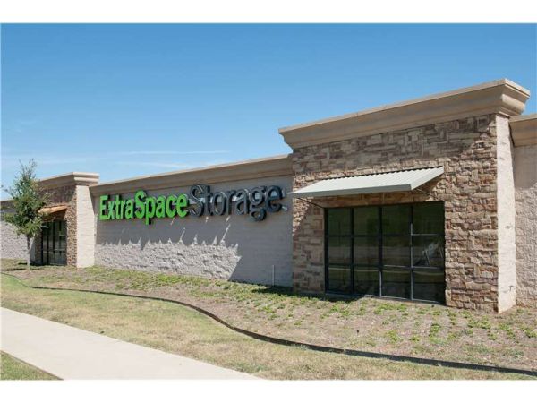 Photo of Extra Space Storage - 1620 - Arlington - US 287 Frontage Rd