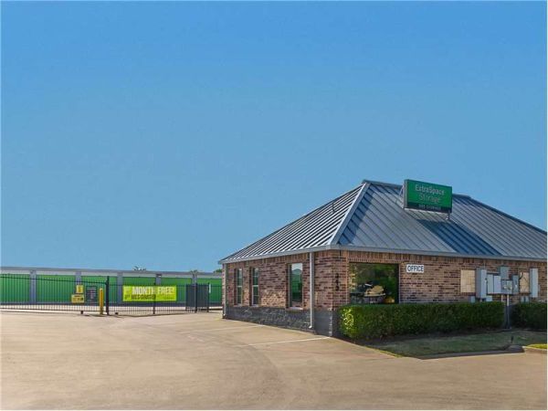 Photo of Extra Space Storage - 1613 - Arlington - Watson Rd